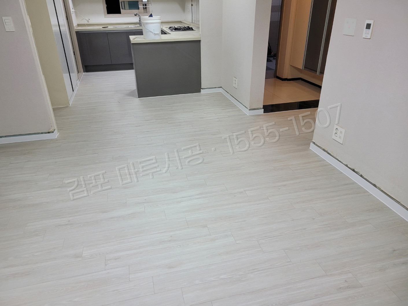김포 사우동 바닥공사 마루시공업체 강마루 구정 강마루 아이리쉬화이트 아파트 시공 후
